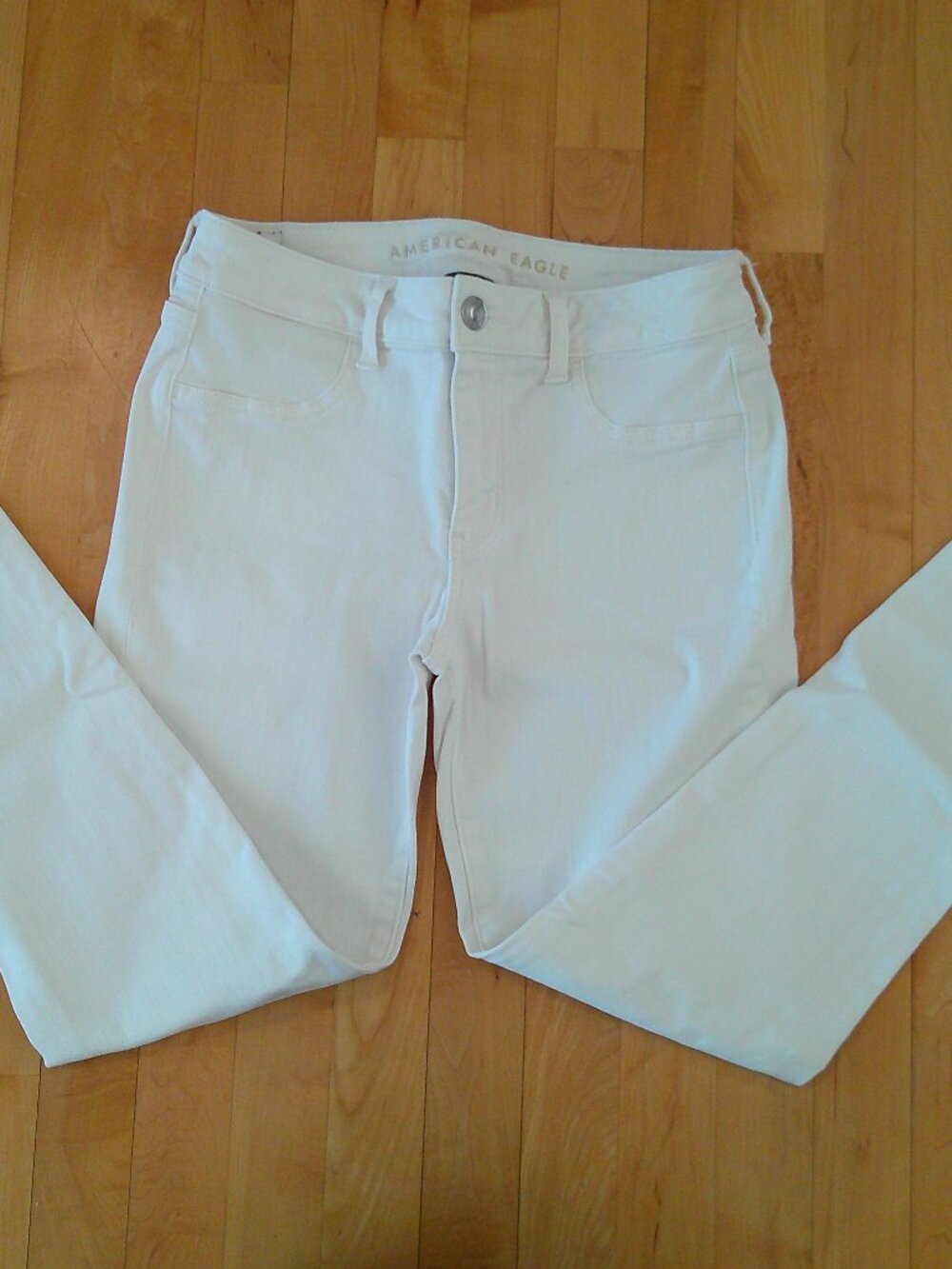 American Eagle White Jeans 10 Regular